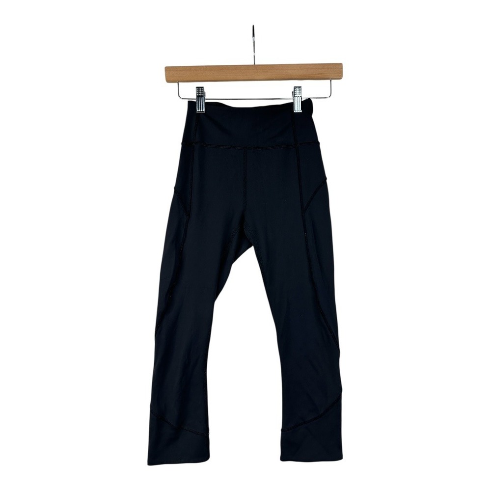 Lululemon Cropped Leggings size‎ 2 Black AS IS